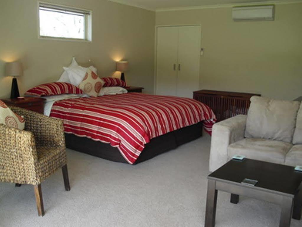 Marchmont Gardens Bed & Breakfast Hanmer Springs Exterior photo